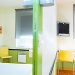 Ibis Budget Bronowice Hotel *