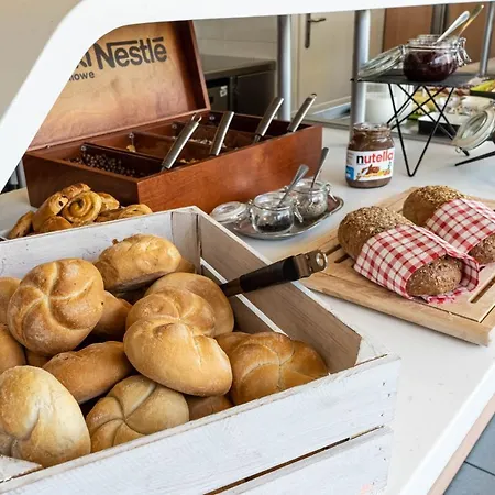 Ibis Budget Bronowice Hotel *